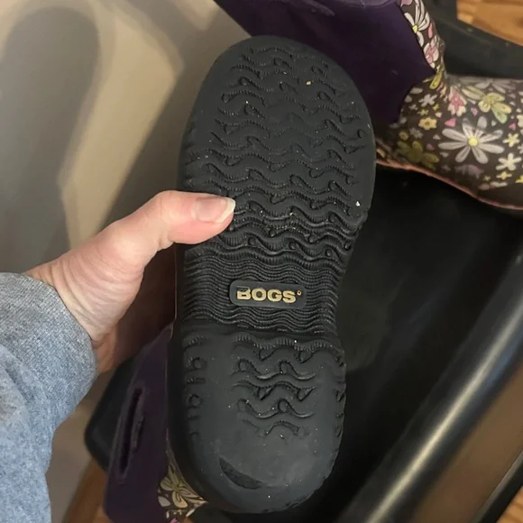 Bogs Dark Purple Boots - Picture 7 of 9